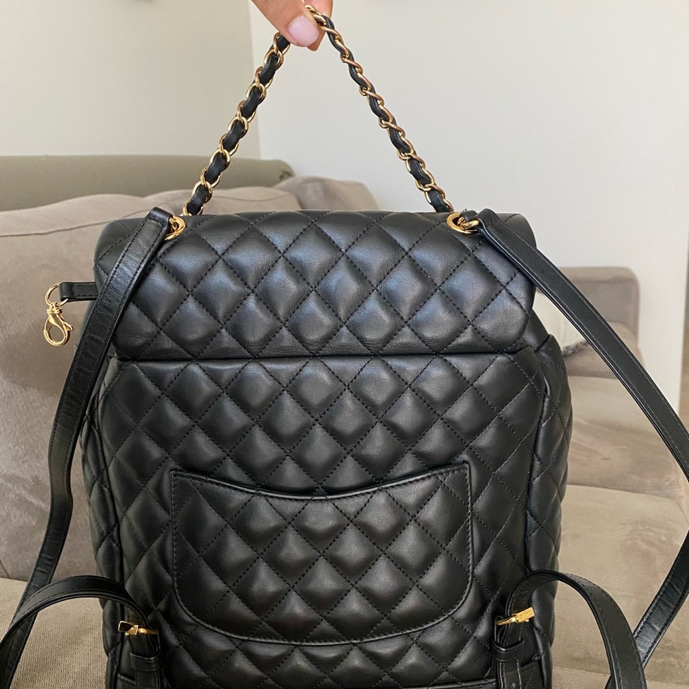 COPY - Chanel Urban Spirit Quilted Backpack -AUTHENTIC - Picture 4 of 7